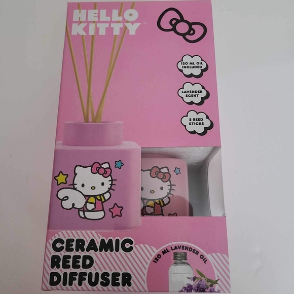 Hello Kitty pink ceramic diffuser w/5 reed sticks &120ml lavender oil brand new - Picture 1 of 15